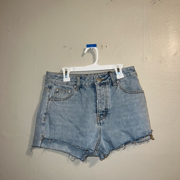 superdown Neri Denim Short - Picture 2 of 5